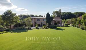 Venda Moradia Valbonne