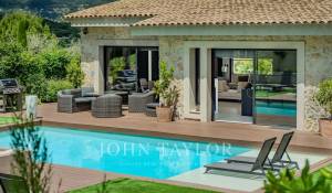 Venda Moradia Valbonne