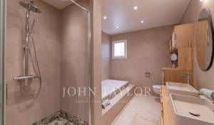 Venda Moradia Valbonne