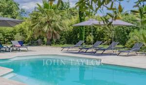 Venda Moradia Valbonne