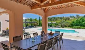 Venda Moradia Valbonne