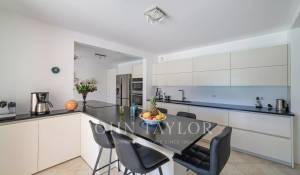 Venda Moradia Valbonne