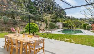 Venda Moradia Valbonne