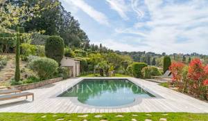 Venda Moradia Valbonne