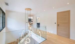 Venda Moradia Valbonne