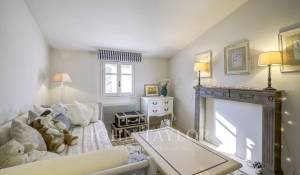 Venda Moradia Valbonne