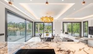 Venda Moradia Valbonne