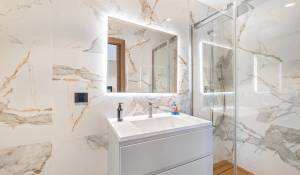 Venda Moradia Valbonne