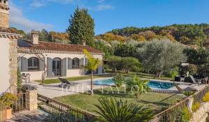 Venda Moradia Valbonne