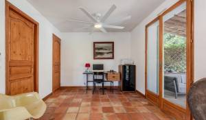 Venda Moradia Valbonne