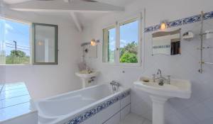 Venda Moradia Valbonne