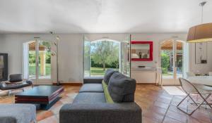 Venda Moradia Valbonne