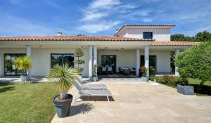 Venda Moradia Ventabren