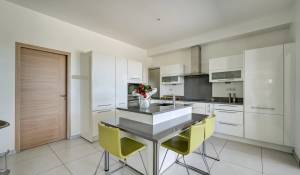 Venda Moradia Ventabren