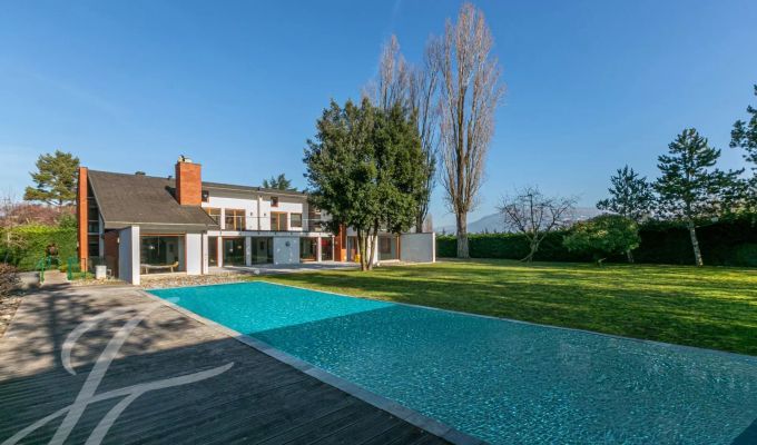 Venda Moradia Vésenaz