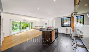 Venda Moradia Villeneuve