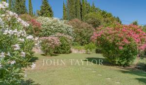 Venda Propriedade Auribeau-sur-Siagne