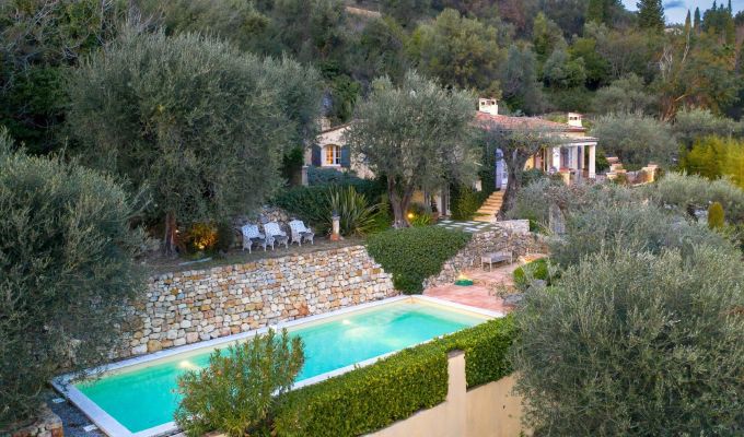 Venda Propriedade Châteauneuf-Grasse