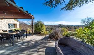 Venda Propriedade Gordes