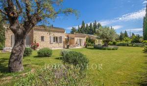 Venda Propriedade Orgon