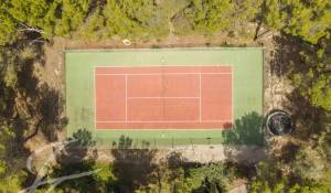 Venda Propriedade Simiane-Collongue