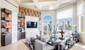 Venda Villa Aventura