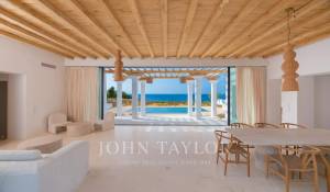 Venda Villa Cala Llenya