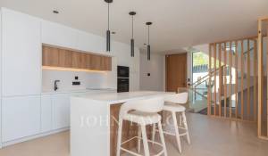 Venda Villa Cala Llenya