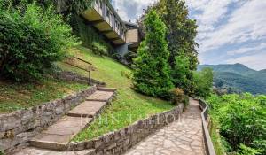 Venda Villa Como
