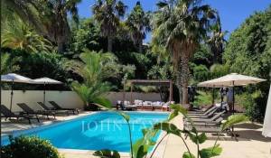 Venda Villa Grimaud
