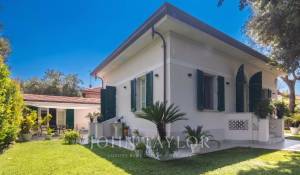 Venda Villa LUCCA  