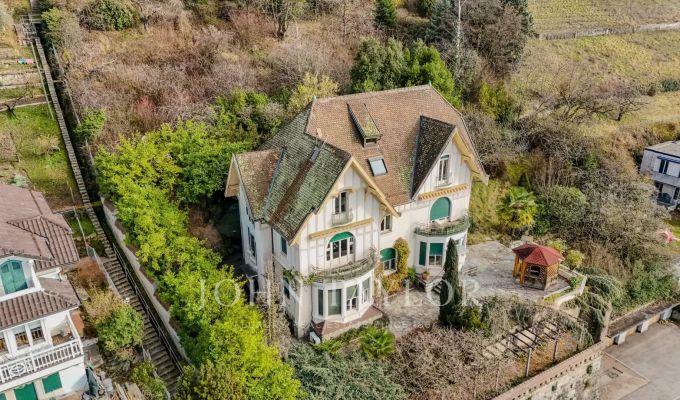 Venda Villa Montreux