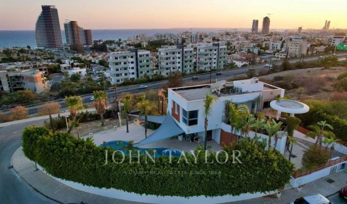 Venda Villa Mouttagiaka