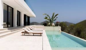 Venda Villa Roca Llisa