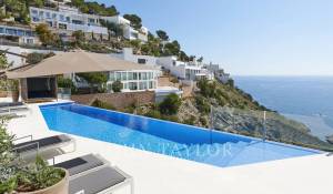 Venda Villa Roca Llisa