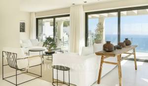 Venda Villa Roca Llisa