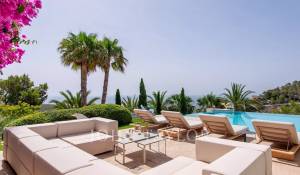 Venda Villa Roca Llisa