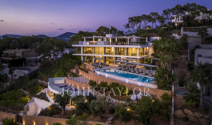 Venda Villa Roca Llisa