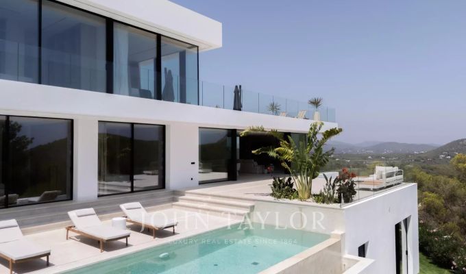 Venda Villa Roca Llisa