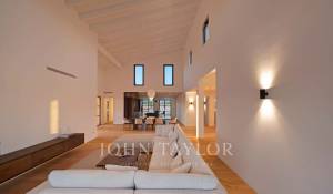 Venda Villa Santa Maria