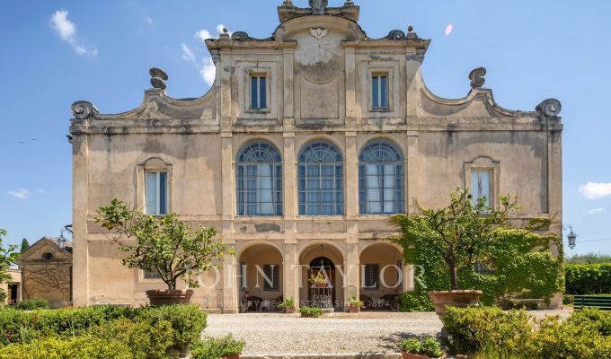 Venda Villa Siena