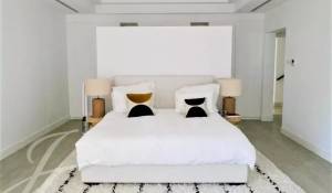 Venda Villa The Lakes