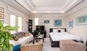 Venda Villa The Lakes