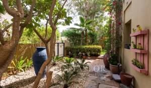 Venda Villa The Lakes