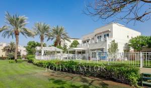 Venda Villa The Meadows